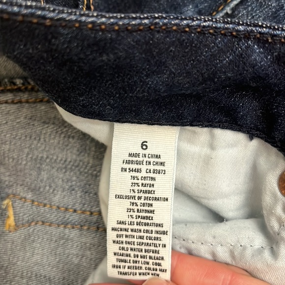 American Eagle Shorts - Picture 3 of 3